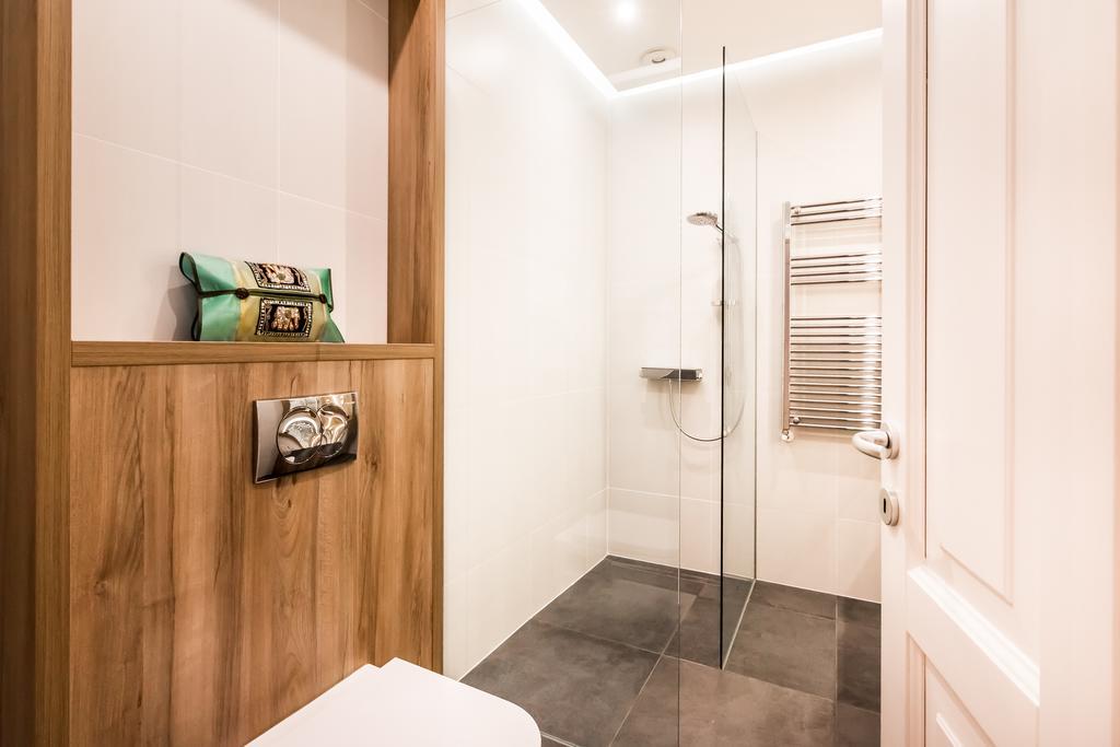 Bpr Opera Lux Treasure Apartamento Budapeste Exterior foto