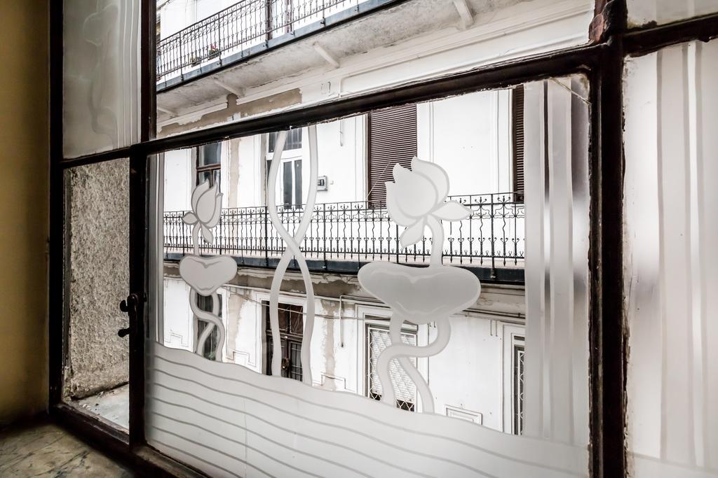 Bpr Opera Lux Treasure Apartamento Budapeste Exterior foto